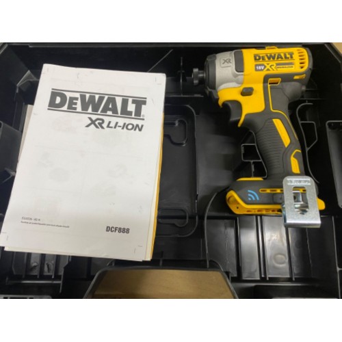 DeWALT DCF888NT-XJ Schlagschrauber 1/4'' (205Nm/18V/ohne akku) Tstak