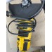 ABVERKAUF DeWALT DWE4579-QS Winkelschleifer (2600W/230mm) NACH SERVICE